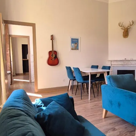 Sequoia, Maison D'hote A