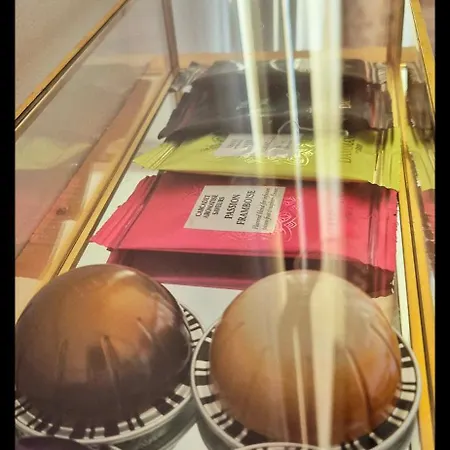 בית הארחה Sequoia, Maison D'hote A