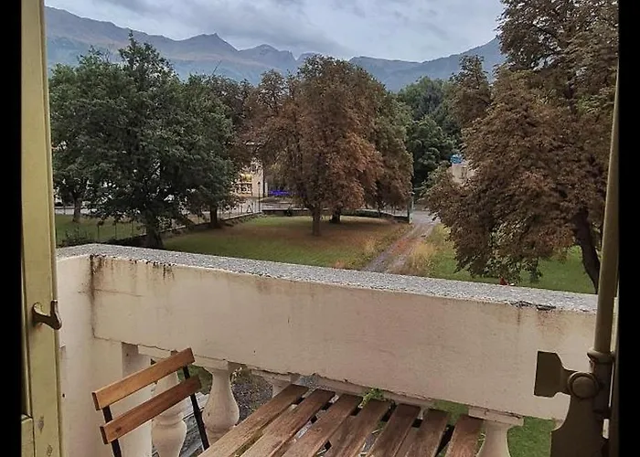 Sequoia, Maison D'hote A جوسيير